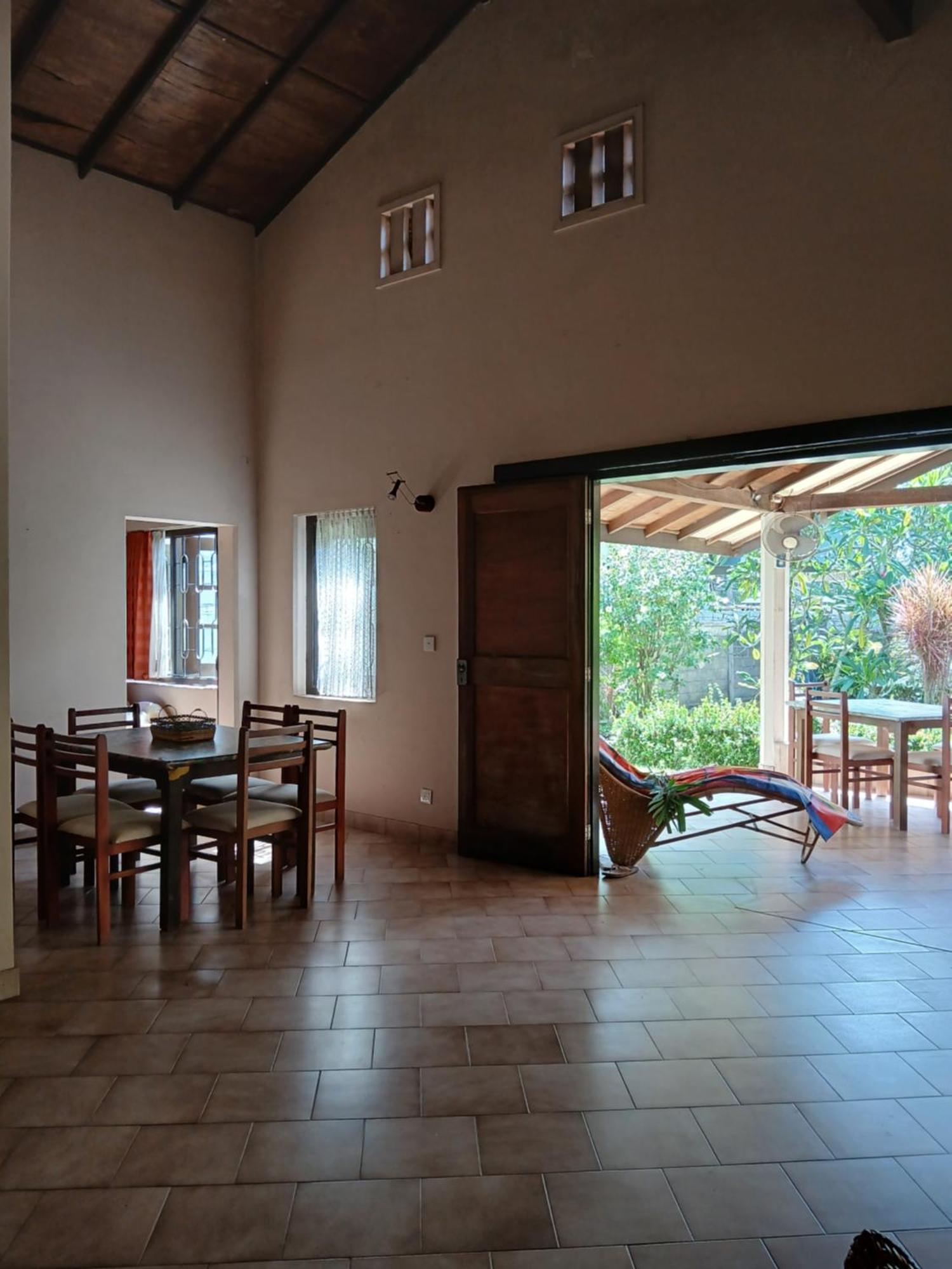 Fuchs Villas Negombo Buitenkant foto
