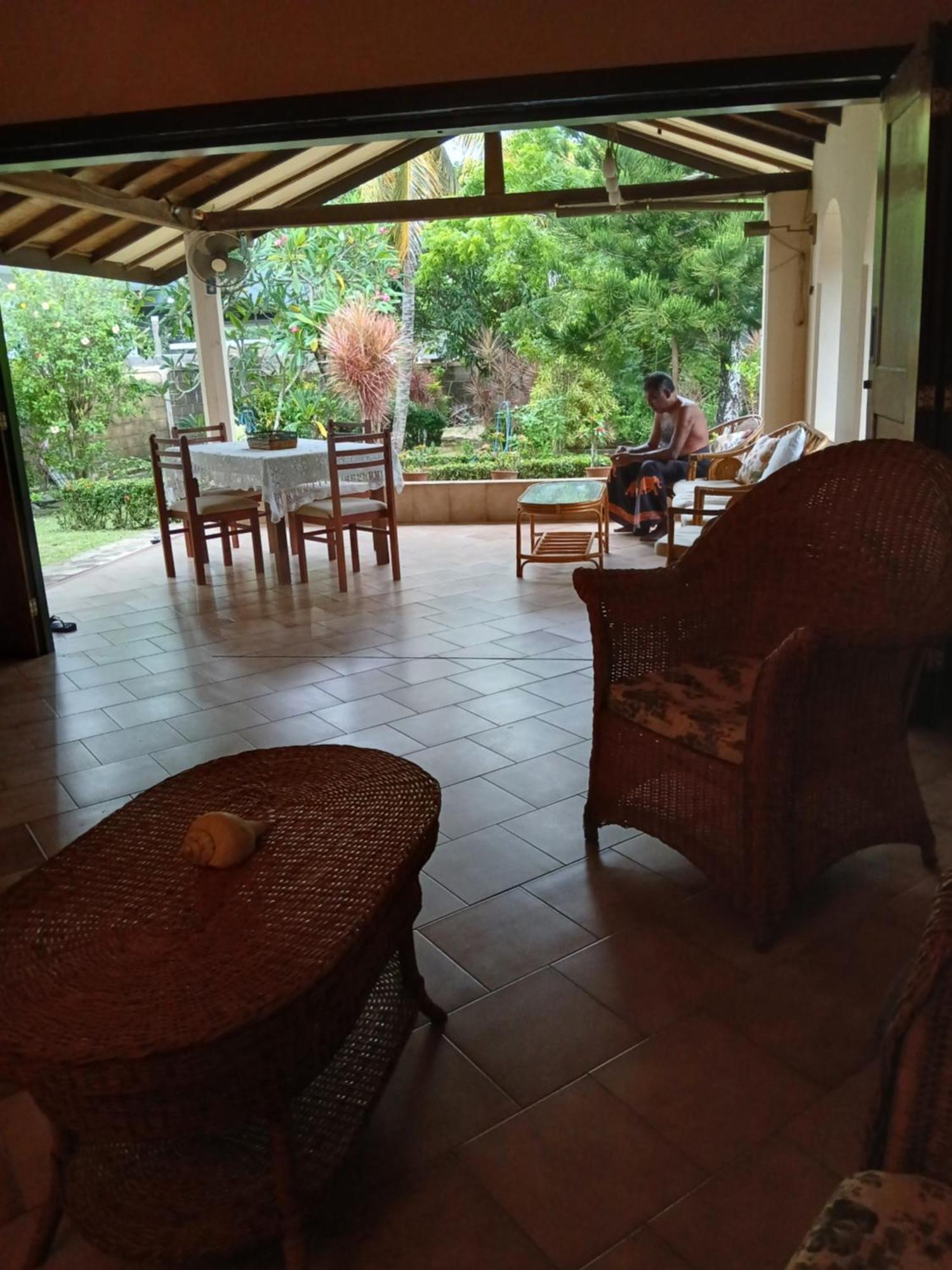 Fuchs Villas Negombo Buitenkant foto
