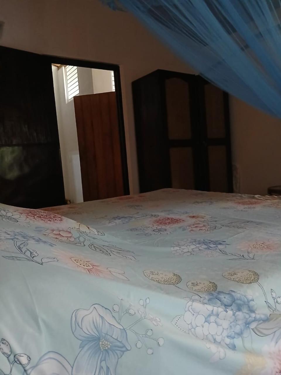 Fuchs Villas Negombo Buitenkant foto