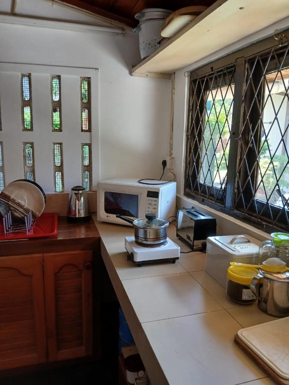 Fuchs Villas Negombo Buitenkant foto